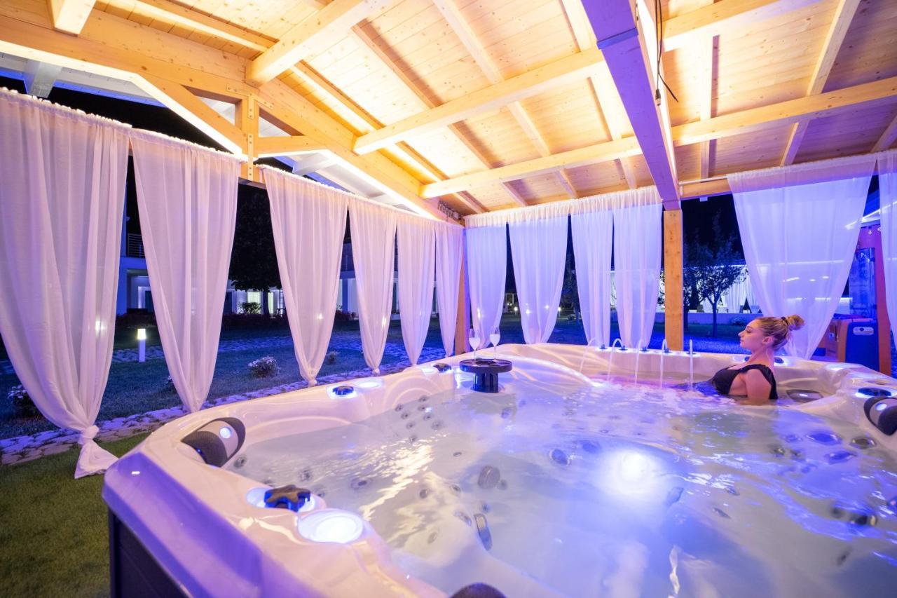 Iconic Wellness Resort & Spa Arezzo Exterior photo